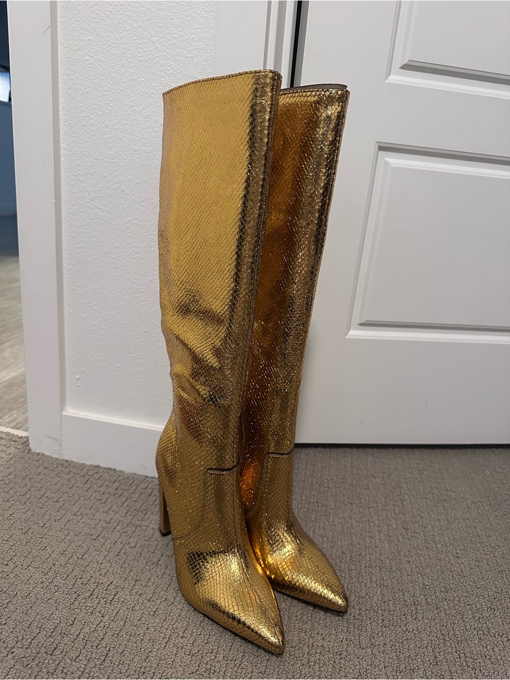 Marc Fisher LTD Giancarlo 2 Gold Metallic Knee High Boots Size 7.5